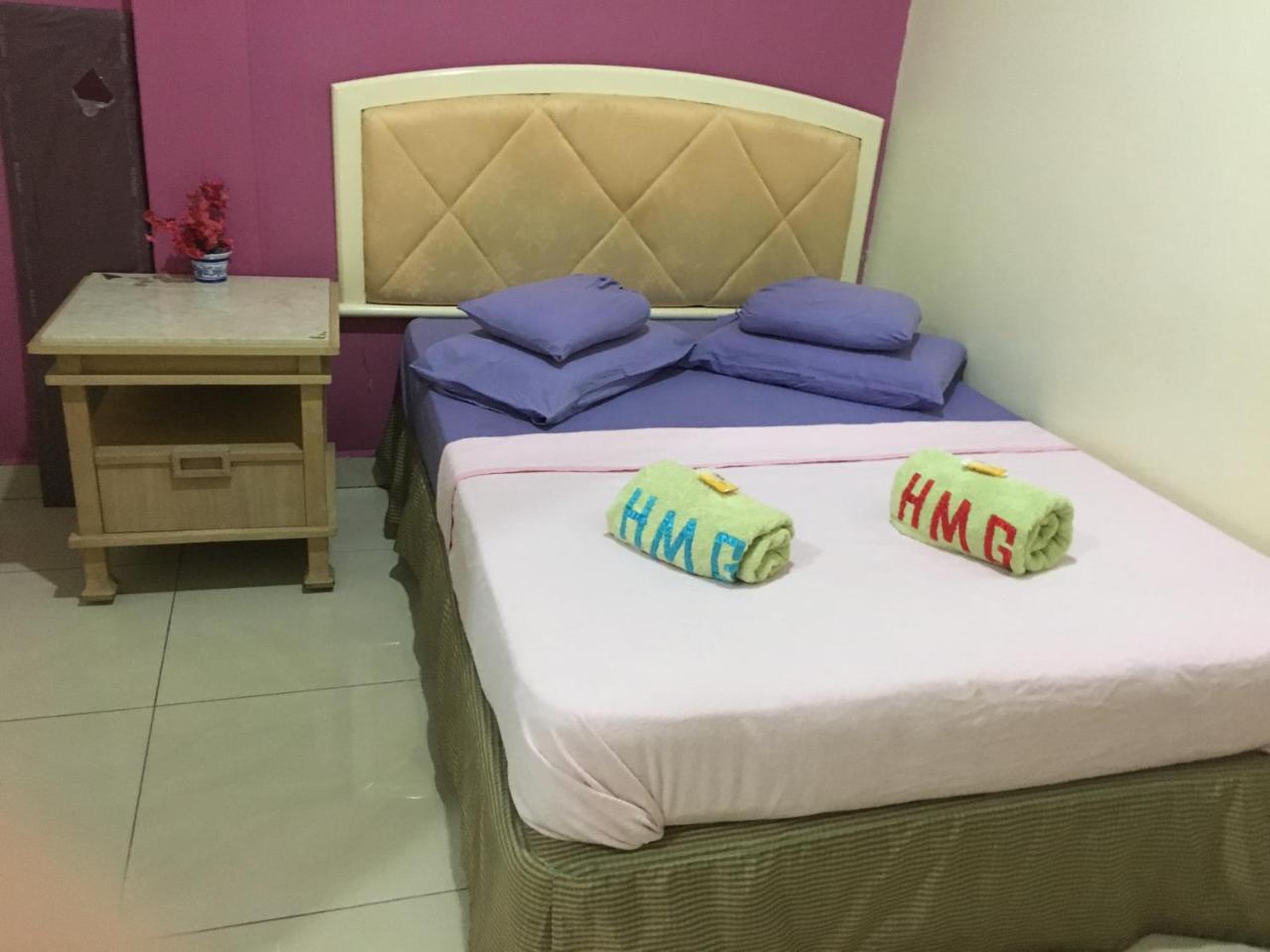 Hotel Morning Glory Кудат Экстерьер фото